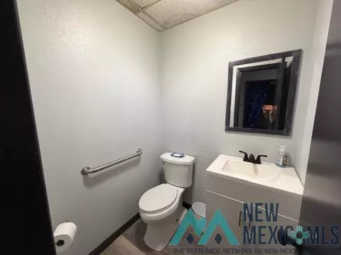 Bath - 520 N Mitchell St, Clovis, NM 88101 photo 1 of 9