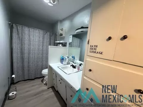 Bath - 520 N Mitchell St, Clovis, NM 88101 photo 9 of 9