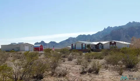 8530 Capitol Dome Rd SE, Deming, NM 88030