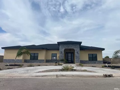 1021 W Cambridge St, Hobbs, NM 88242