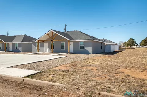 320 Cortez St, Clovis, NM 88101 photo 3