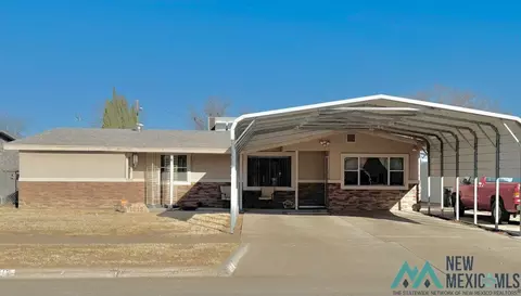 1012 Irvin St, Carlsbad, NM 88220