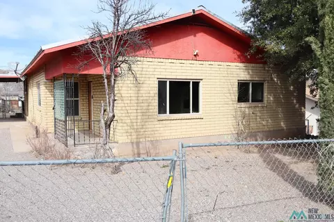 622 Guinevan St, Bayard, NM 88023