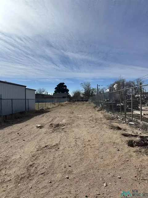 213 E Gypsy St, Hobbs, NM 88240