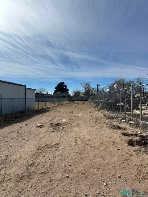 213 E Gypsy St, Hobbs, NM 88240