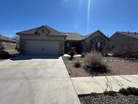 2513 W Bullock St, Artesia, NM 88210