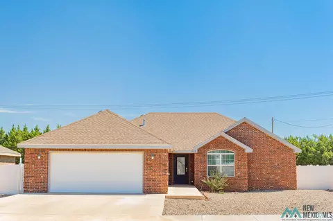 2119 Mockingbird Ln, Portales, NM 88130