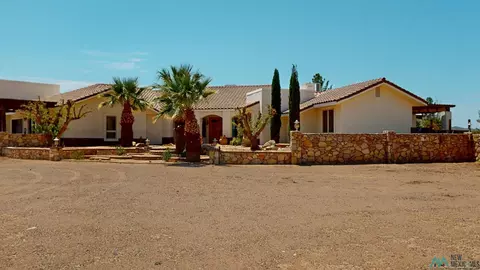 21998 Homestead Rd SE, Deming, NM 88030