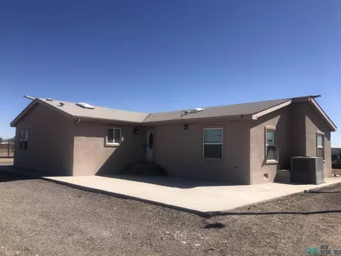 4120 Luna Rd Se St, Deming, NM 88030
