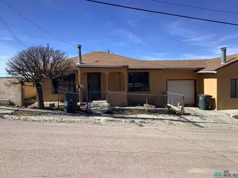 610 S Fifth St, Gallup, NM 87301
