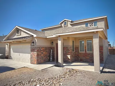 2933 N Amor Ave, Hobbs, NM 88240