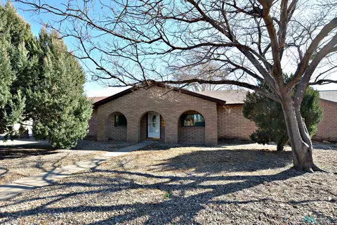 801 W 19th St, Portales, NM 88130
