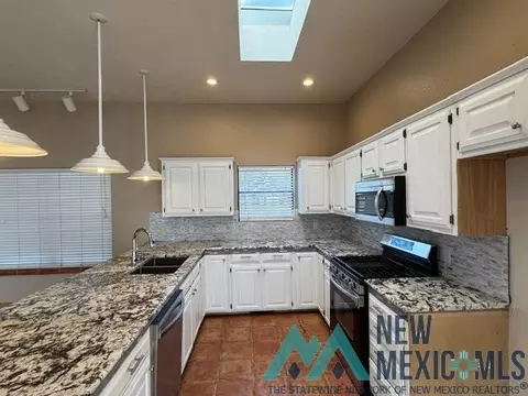 321 Diamondhead Dr, Clovis, NM 88101 photo 8