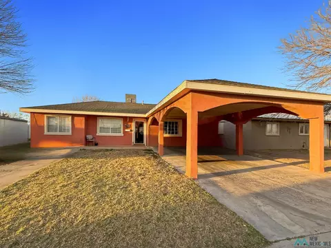 908 W Mackenzie Dr, Hobbs, NM 88240