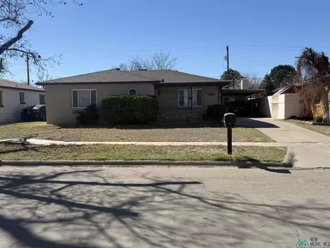 921 N Edward St, Carlsbad, NM 88220