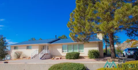 1510 Grandview Dr, Gallup, NM 87301