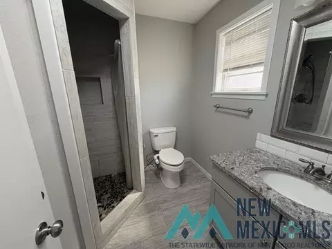 Bath - 804 Kathie, Clovis, NM 88101 photo 1 of 5