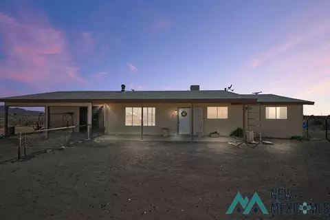 5220 SE Amapola, Deming, NM 88030