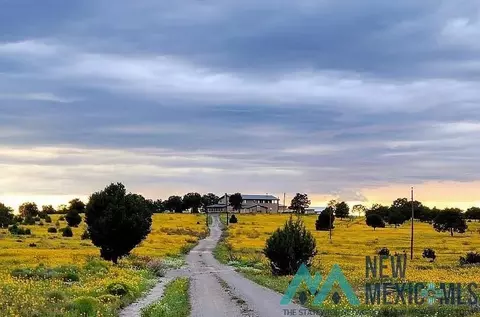 32 W Hickey Rd, Pie Town, NM 87827