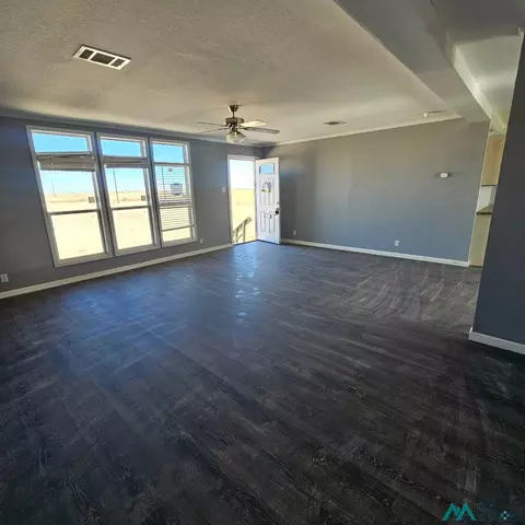 Living - 47 Michael, Dexter, NM 88230 photo 2 of 2