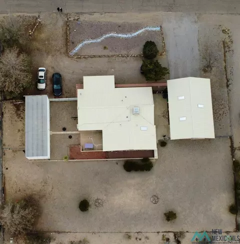 716 Erie Ave, Elephant Butte, NM 87935