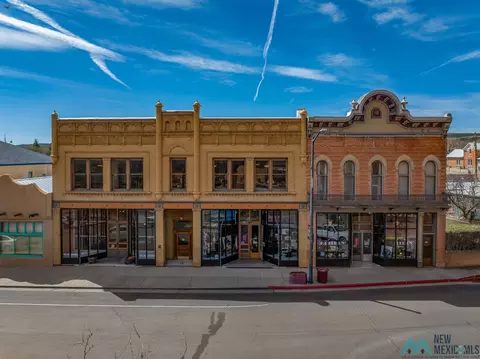 1821 Plaza Cor, Las Vegas, NM 87701