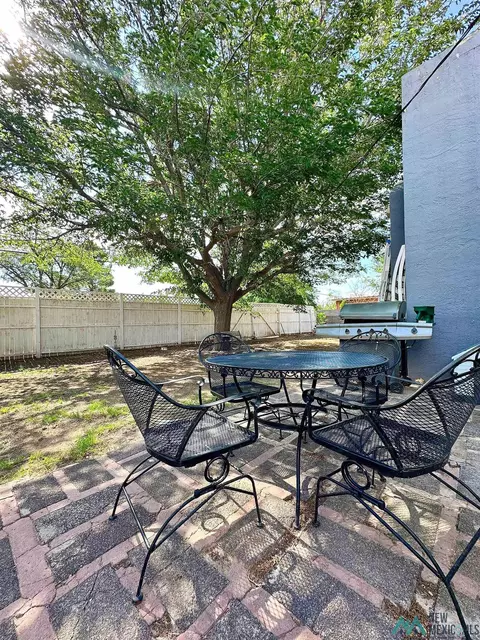 1606 S Missouri Ave, Roswell, NM 88203