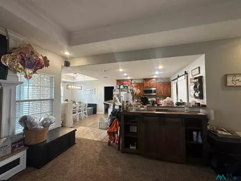 2112 Enloe Dr, Clovis, NM 88101 photo 2
