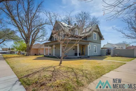 501 S Roselawn Ave, Artesia, NM 88210