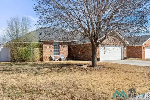 2217 Enloe Dr, Clovis, NM 88101 photo 2