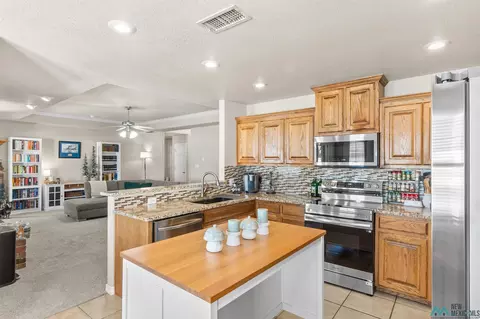 2217 Enloe Dr, Clovis, NM 88101 photo 5