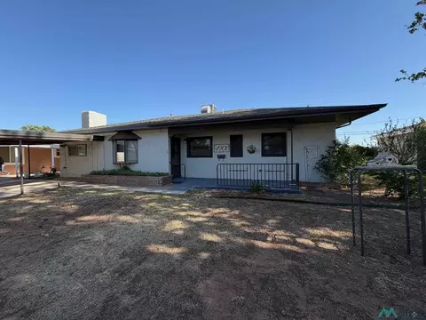108 Sandia Dr, Clovis, NM 88101