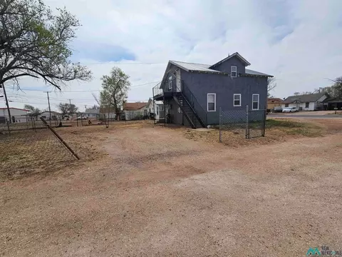 711 E 7th St, Clovis, NM 88101 photo 4
