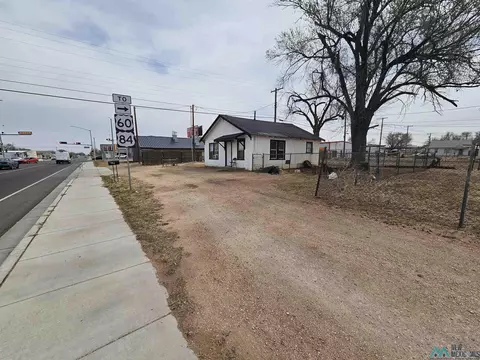 711 E 7th St, Clovis, NM 88101 photo 5