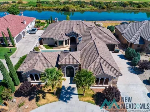 2116 Westridge Rd, Carlsbad, NM 88220