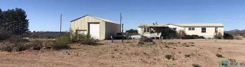 465 NE Irritabe Rd, Deming, NM 88030