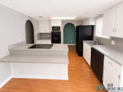 Kitchen - 2016 Glenarm, Clovis, NM 88101 photo 1 of 1