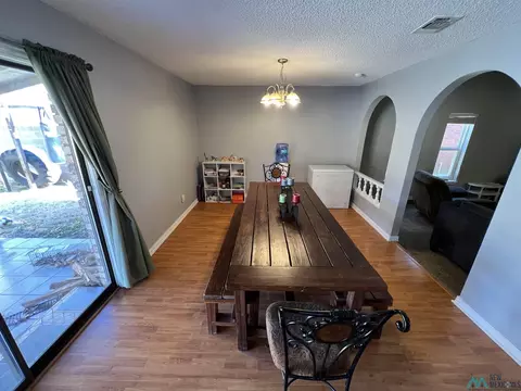 Dining - 2016 Glenarm, Clovis, NM 88101 photo 1 of 1