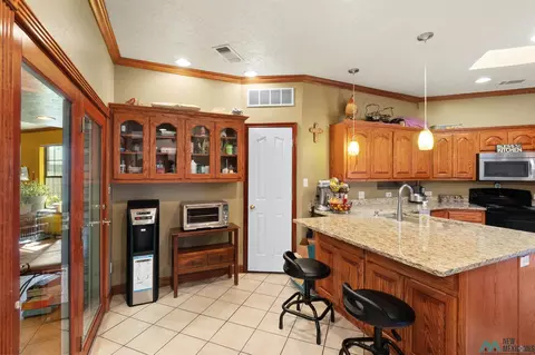 1633 Arbor Dr, Clovis, NM 88101 photo 11