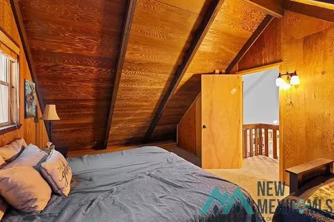 Bedroom - 606 5th St, Cloudcroft, NM 88317 photo 2 of 12