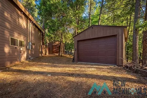 Exterior - 606 5th St, Cloudcroft, NM 88317 photo 5 of 7