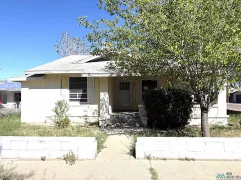 221 S Granite St, Deming, NM 88030
