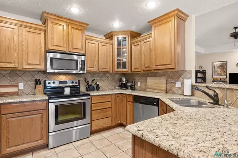 2224 Ralph Boone Dr, Clovis, NM 88101 photo 5