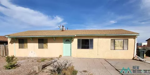 3425 Churchrock St, Gallup, NM 87301