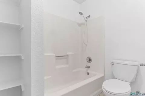 Bath - 1691 County Road K St, Clovis, NM 88101 photo 1 of 3