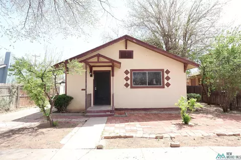 608 W Alameda St, Roswell, NM 88201