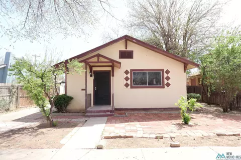 608 W Alameda St, Roswell, NM 88201