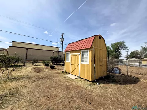 Exterior - 1620 Gidding St, Clovis, NM 88101 photo 3 of 6
