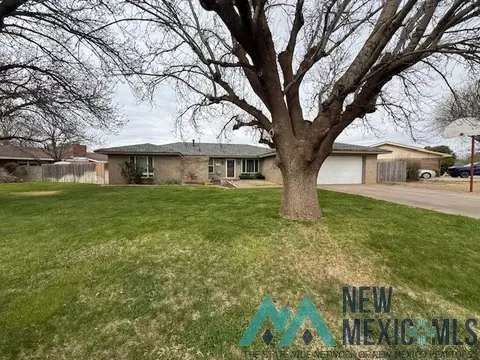 2021 Enloe Dr, Clovis, NM 88101
