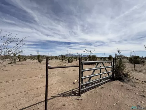 4655 SW Hermanas Grade Rd, Deming, NM 88030